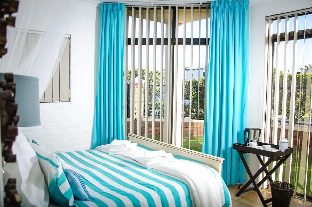 Auberge de jeunesse The Surf Shack - Backpackers/Hostel Bloubergstrand Afrique du Sud